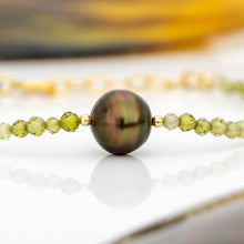 Load image into Gallery viewer, READY TO SHIP Saltwater Pearl Bracelet in 14k Gold Fill - FJD$
