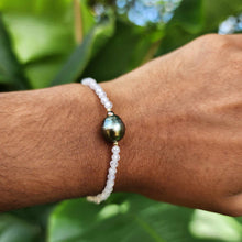 Load image into Gallery viewer, READY TO SHIP Saltwater Pearl Bracelet in 14k Gold Fill - FJD$
