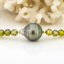 Load image into Gallery viewer, READY TO SHIP Saltwater Pearl Bracelet in 14k Gold Fill - FJD$
