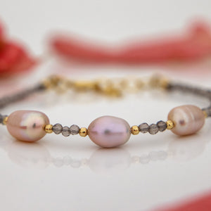 CONTACT US TO RECREATE THIS SOLD OUT STYLE Freshwater Pearl & Bead Bracelet - 14k Gold Fill FJD$