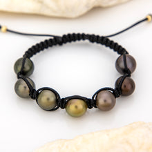 Load image into Gallery viewer, READY TO SHIP Unisex Woven Civa Fiji Pearl Bracelet - FJD$
