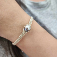 Load image into Gallery viewer, READY TO SHIP Unisex Woven Civa Fiji Pearl Bracelet - FJD$
