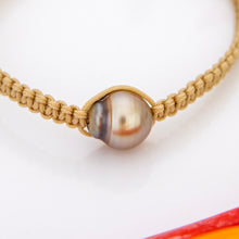 Load image into Gallery viewer, READY TO SHIP Unisex Woven Civa Fiji Pearl Bracelet - FJD$
