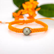 Load image into Gallery viewer, READY TO SHIP Unisex Woven Civa Fiji Pearl Bracelet - FJD$
