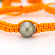 Load image into Gallery viewer, READY TO SHIP Unisex Woven Civa Fiji Pearl Bracelet - FJD$
