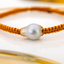 Load image into Gallery viewer, READY TO SHIP Unisex Woven Civa Fiji Pearl Bracelet - FJD$
