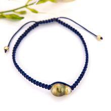 Load image into Gallery viewer, READY TO SHIP Unisex Woven Civa Fiji Pearl Bracelet - FJD$
