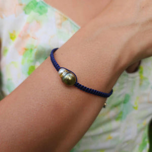 READY TO SHIP Unisex Woven Civa Fiji Pearl Bracelet - FJD$