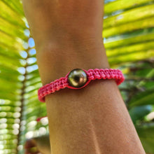 Load image into Gallery viewer, READY TO SHIP Unisex Woven Civa Fiji Pearl Bracelet - FJD$
