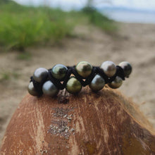 Load image into Gallery viewer, READY TO SHIP Unisex Civa Fiji Pearl Bracelet - Nylon FJD$
