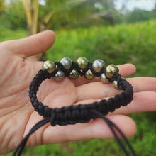 Load image into Gallery viewer, READY TO SHIP Unisex Civa Fiji Pearl Bracelet - Nylon FJD$
