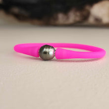 Load image into Gallery viewer, READY TO SHIP Unisex Civa Fiji Pearl Bracelet - Soft Stretch Rubber FJD$
