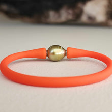 Load image into Gallery viewer, READY TO SHIP Unisex Civa Fiji Pearl Bracelet - Soft Stretch Rubber FJD$
