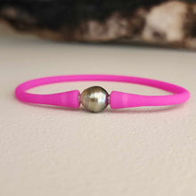 Load image into Gallery viewer, READY TO SHIP Unisex Civa Fiji Pearl Bracelet - Soft Stretch Rubber FJD$
