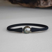 Load image into Gallery viewer, READY TO SHIP Unisex Civa Fiji Pearl Bracelet - Soft Stretch Rubber FJD$
