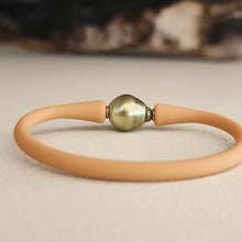 Load image into Gallery viewer, READY TO SHIP Unisex Civa Fiji Pearl Bracelet - Soft Stretch Rubber FJD$
