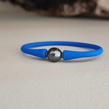 Load image into Gallery viewer, READY TO SHIP Unisex Civa Fiji Pearl Bracelet - Soft Stretch Rubber FJD$
