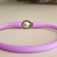 Load image into Gallery viewer, READY TO SHIP Unisex Civa Fiji Pearl Bracelet - Soft Stretch Rubber FJD$
