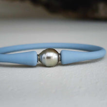 Load image into Gallery viewer, READY TO SHIP Unisex Civa Fiji Pearl Bracelet - Soft Stretch Rubber FJD$
