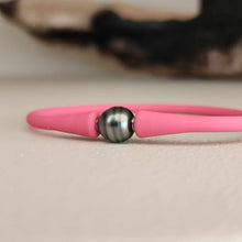 Load image into Gallery viewer, READY TO SHIP Unisex Civa Fiji Pearl Bracelet - Soft Stretch Rubber FJD$
