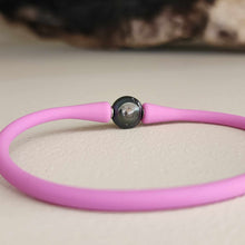 Load image into Gallery viewer, READY TO SHIP Unisex Civa Fiji Pearl Bracelet - Soft Stretch Rubber FJD$
