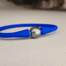 Load image into Gallery viewer, READY TO SHIP Unisex Civa Fiji Pearl Bracelet - Soft Stretch Rubber FJD$
