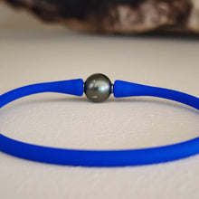 Load image into Gallery viewer, READY TO SHIP Unisex Civa Fiji Pearl Bracelet - Soft Stretch Rubber FJD$
