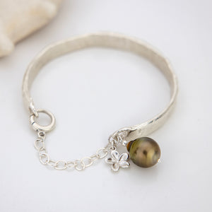 READY TO SHIP Civa Fiji Pearl Organic Cast Bracelet with Frangipani charm - 925 Sterling Silver FJD$