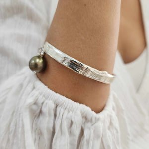 READY TO SHIP Civa Fiji Pearl Organic Cast Bracelet with Frangipani charm - 925 Sterling Silver FJD$