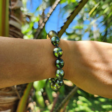 Load image into Gallery viewer, READY TO SHIP Stretch Fiji Saltwater Pearl Strand Bracelet FJD$
