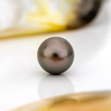 Load image into Gallery viewer, Fiji Loose Saltwater Pearl with Grade Certificate #4001 - FJD$
