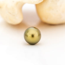 Load image into Gallery viewer, Fiji Loose Saltwater Pearl with Grade Certificate #4010 - FJD$
