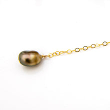 Load image into Gallery viewer, READY TO SHIP Single Fiji Keshi Pearl Bar Earring - 14k Gold Fill FJD$
