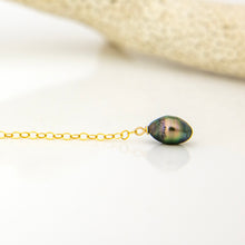 Load image into Gallery viewer, READY TO SHIP Single Fiji Keshi Pearl Bar Earring - 14k Gold Fill FJD$
