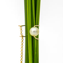 Load image into Gallery viewer, READY TO SHIP Single Fiji Keshi Pearl Cuff Earring - 14k Gold Fill FJD$
