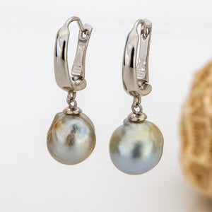 CONTACT US TO RECREATE THIS SOLD OUT STYLE Civa Fiji Saltwater Pearl Earrings - 925 Sterling Silver FJD$