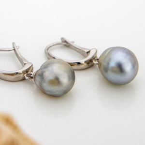 CONTACT US TO RECREATE THIS SOLD OUT STYLE Civa Fiji Saltwater Pearl Earrings - 925 Sterling Silver FJD$