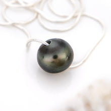 Load image into Gallery viewer, READY TO SHIP Infinity Floating Civa Fiji Pearl Necklace - 925 Sterling Silver FJD$
