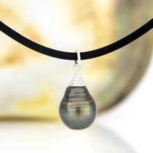 Load image into Gallery viewer, READY TO SHIP Unisex Civa Fiji Saltwater Pearl Necklace - Rubber FJD$
