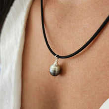 Load image into Gallery viewer, READY TO SHIP Unisex Civa Fiji Saltwater Pearl Necklace - Rubber FJD$
