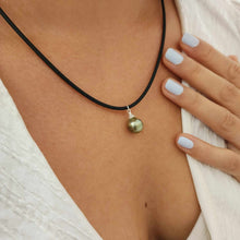 Load image into Gallery viewer, READY TO SHIP Unisex Civa Fiji Saltwater Pearl Necklace - Rubber FJD$
