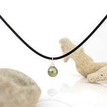 Load image into Gallery viewer, READY TO SHIP Unisex Civa Fiji Saltwater Pearl Necklace - Rubber FJD$
